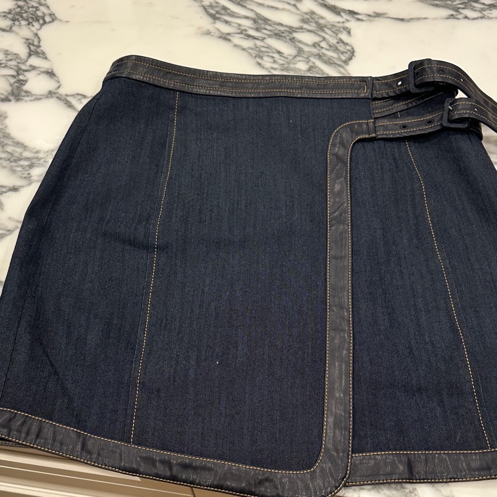 5 a 7 CINQ A SEPT Denim Wrap Skirt